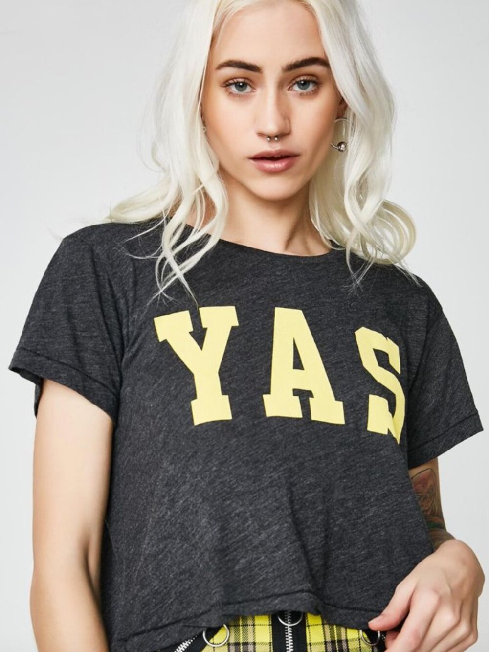 Wildfox x Broad City Yas Middie Crop Tee Charcoal Grey S